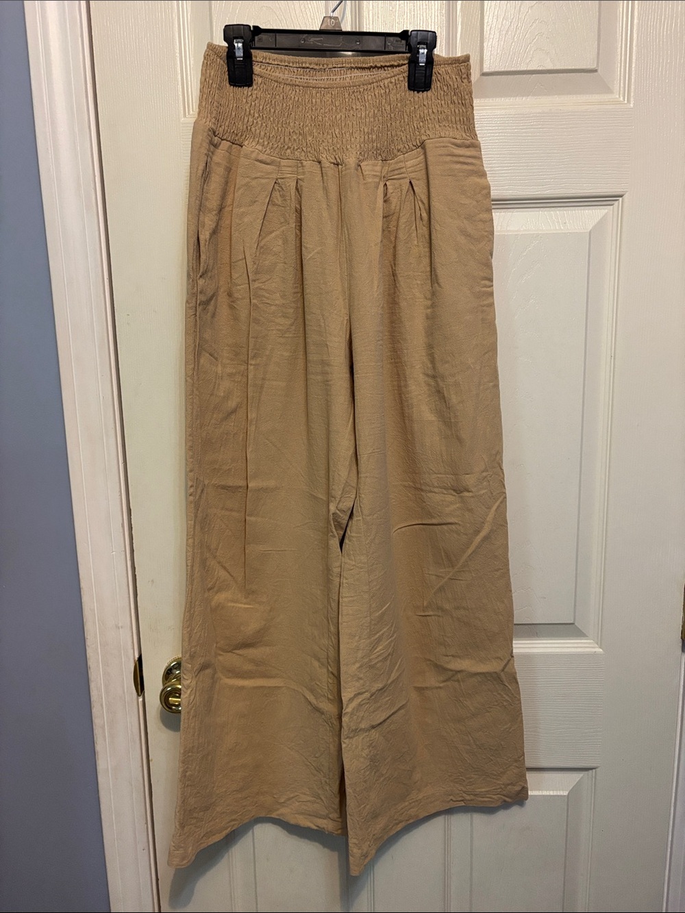 Women’s Wide Leg Pleated Tan Cotton/Linen Pants Small